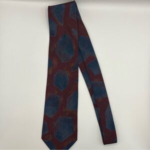 Geometric Patterned Tie in Blue and Burgundy